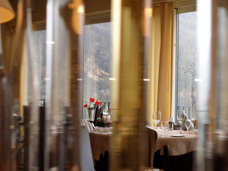 인트라냐 Ristorante Della Stazione Da Yanelo B&B 외부 사진