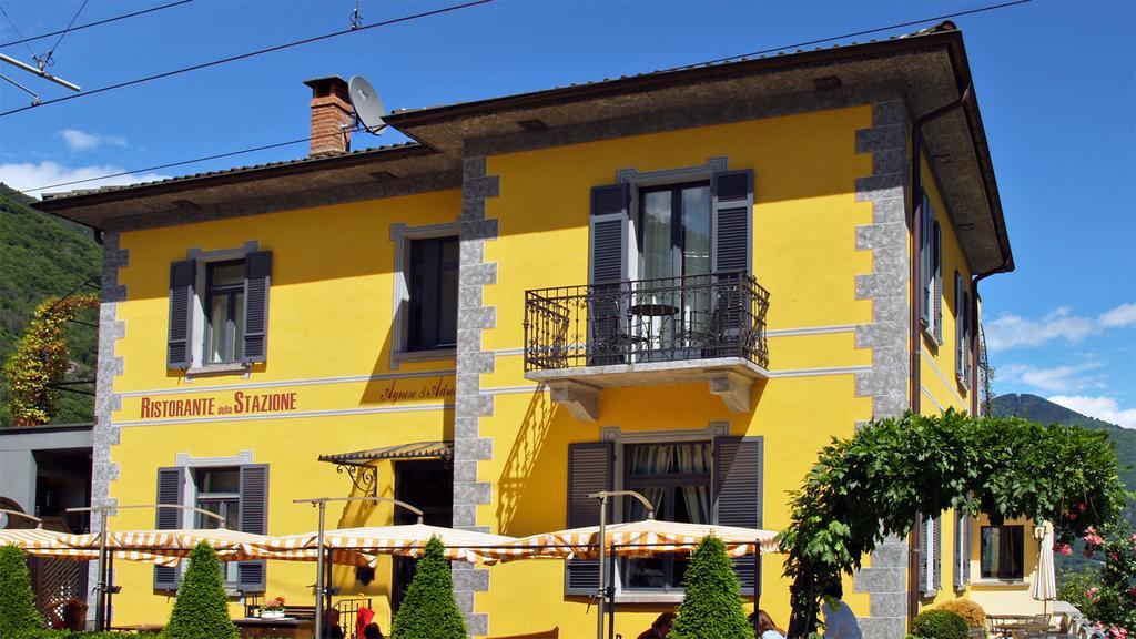 인트라냐 Ristorante Della Stazione Da Yanelo B&B 외부 사진